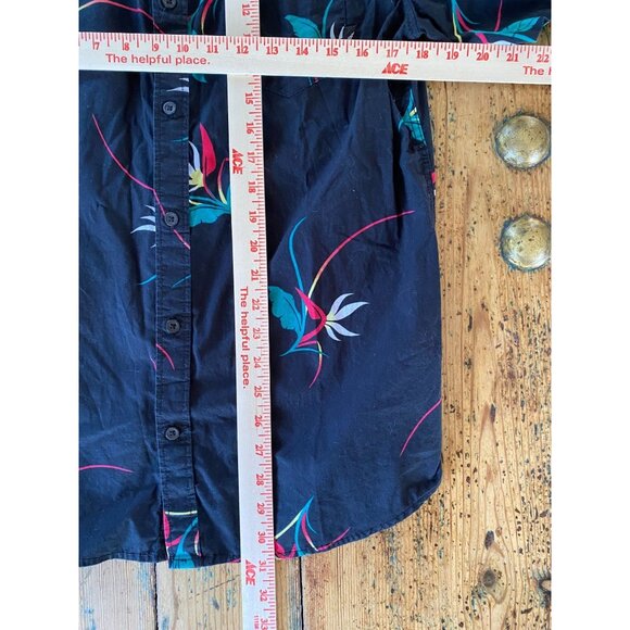 Vans Tailored Fit Mens Floral Button-Up Shirt Medium Blue collared‎ 100% cotton - Picture 7 of 7